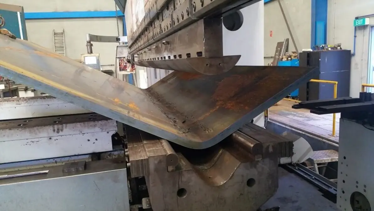 Professional thick steel plate bending process